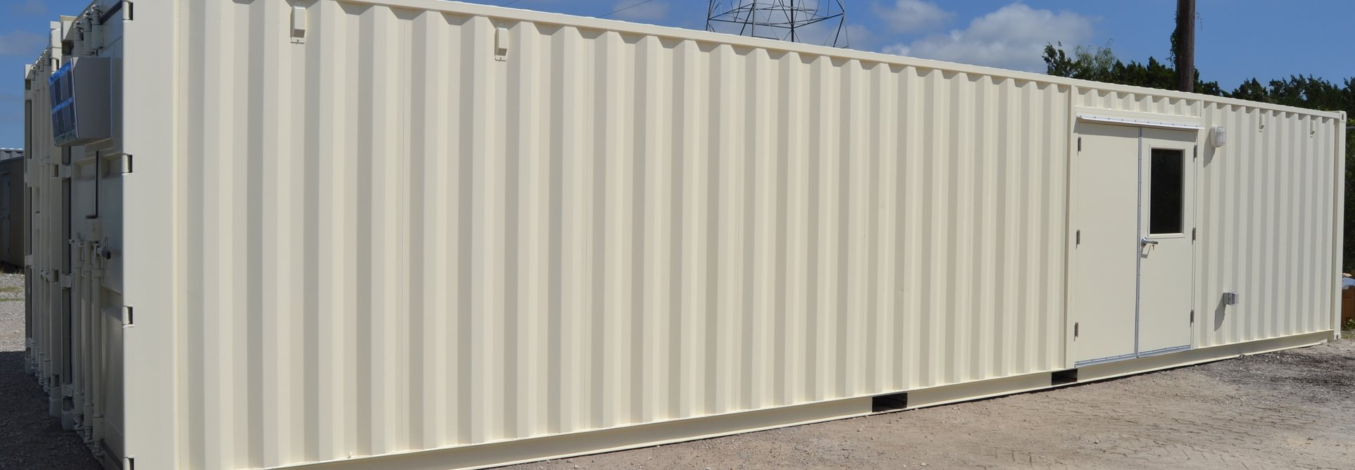 Case Study HyVee Grocery Curbside Pickup Falcon Structures